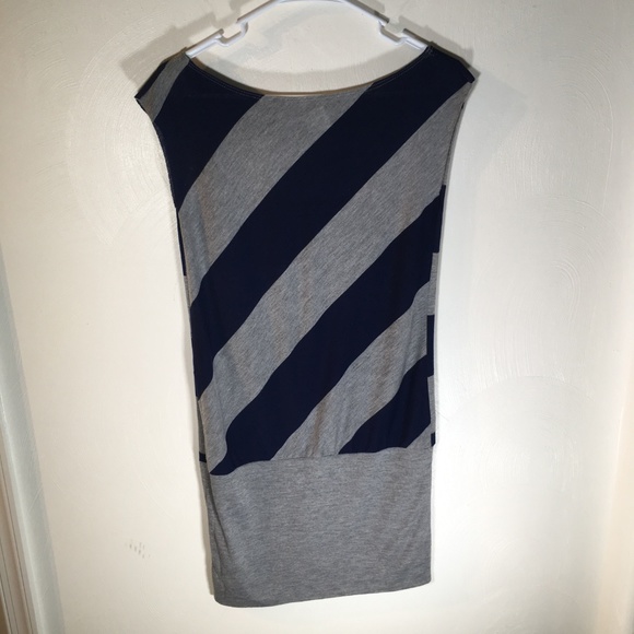 Fleurish Dresses & Skirts - Fleurish Striped Dress Gray Navy Medium - D18